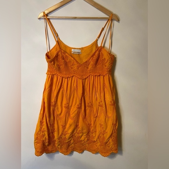 Urban Outfitters-Jamie Embroidered Babydoll Dress - Picture 1 of 10